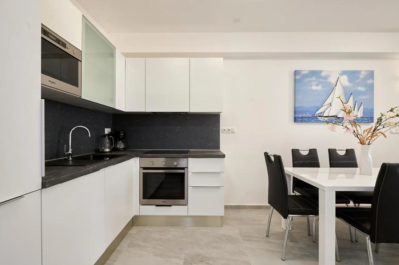 Apartment Gaby 3 Trogir