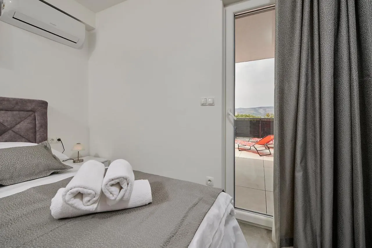 Apartment Gaby 3 Trogir