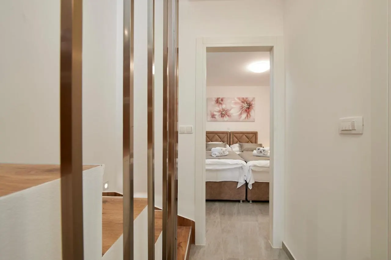 Apartment Gaby 3 Trogir Croatia
