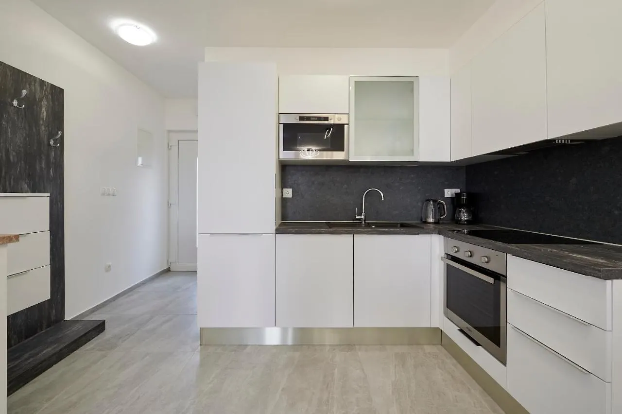 Apartment Gaby 3 Trogir